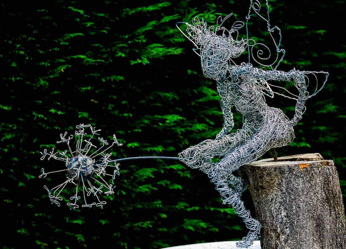 An Artful Gardener Garden Art Wire Figures Fairy with Dandelion landscape